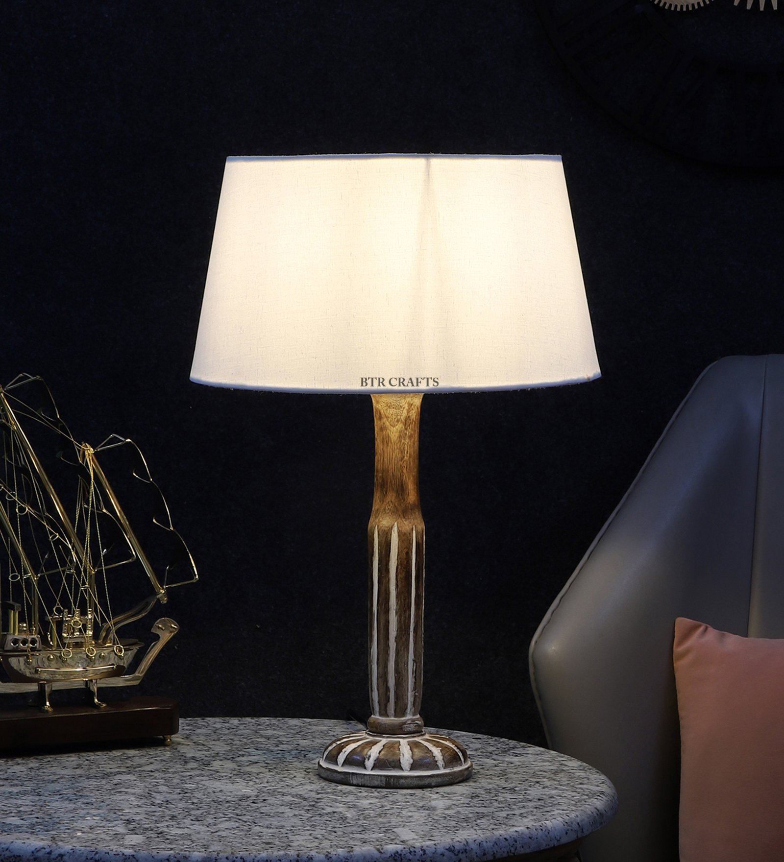 Vintage Wooden Table Lamp Suitable For Bedroom Office And Living Room, Pack Of 1(Complete Set)