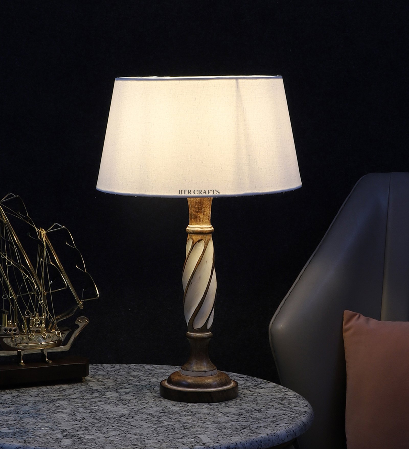 Twister Wooden Table Lamp Suitable For Bedroom Office And Living Room, Pack Of 1(Complete Set)