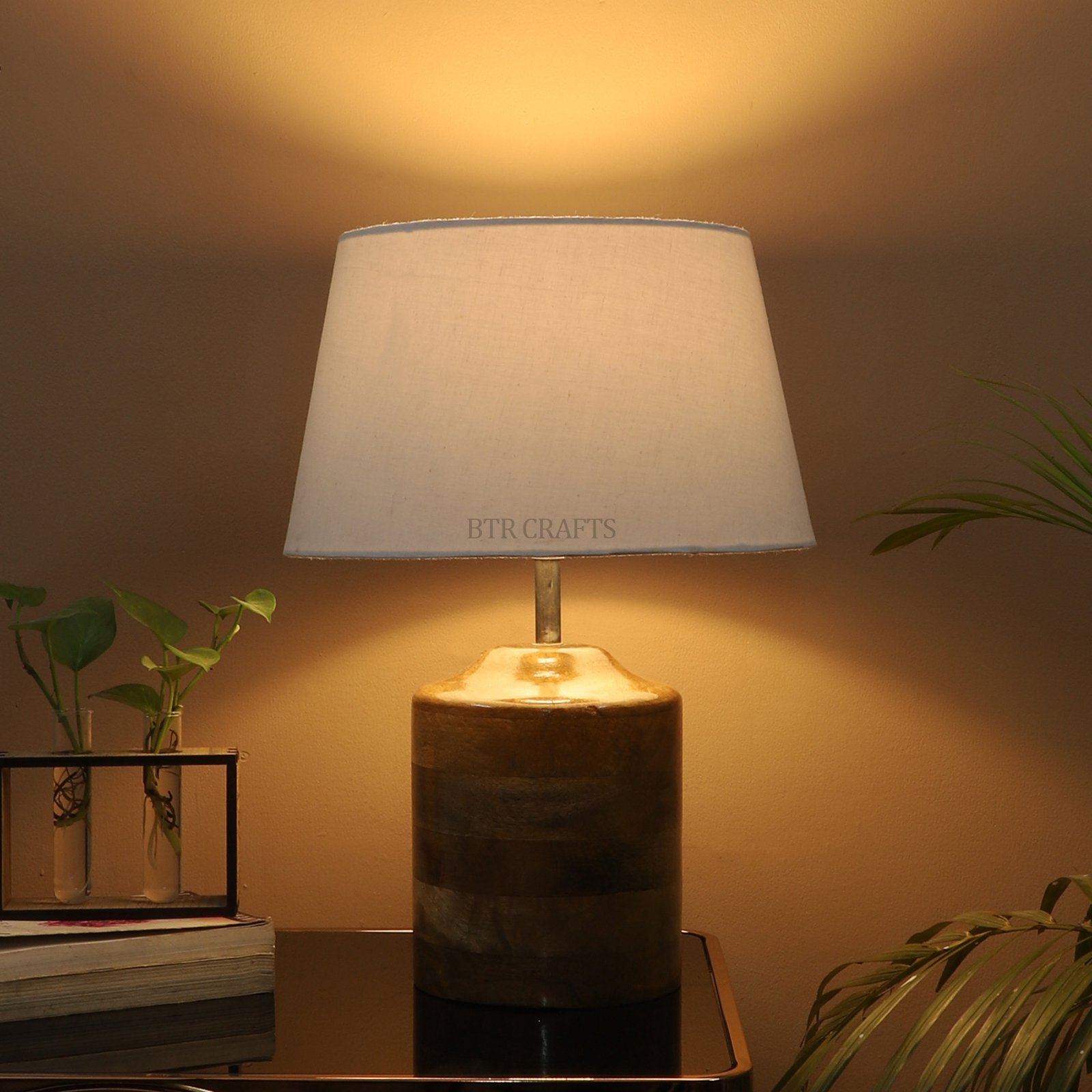 Heavy Matki Wooden Table Lamp Suitable For Bedroom Office And Living Room, Pack Of 1(Complete Set)
