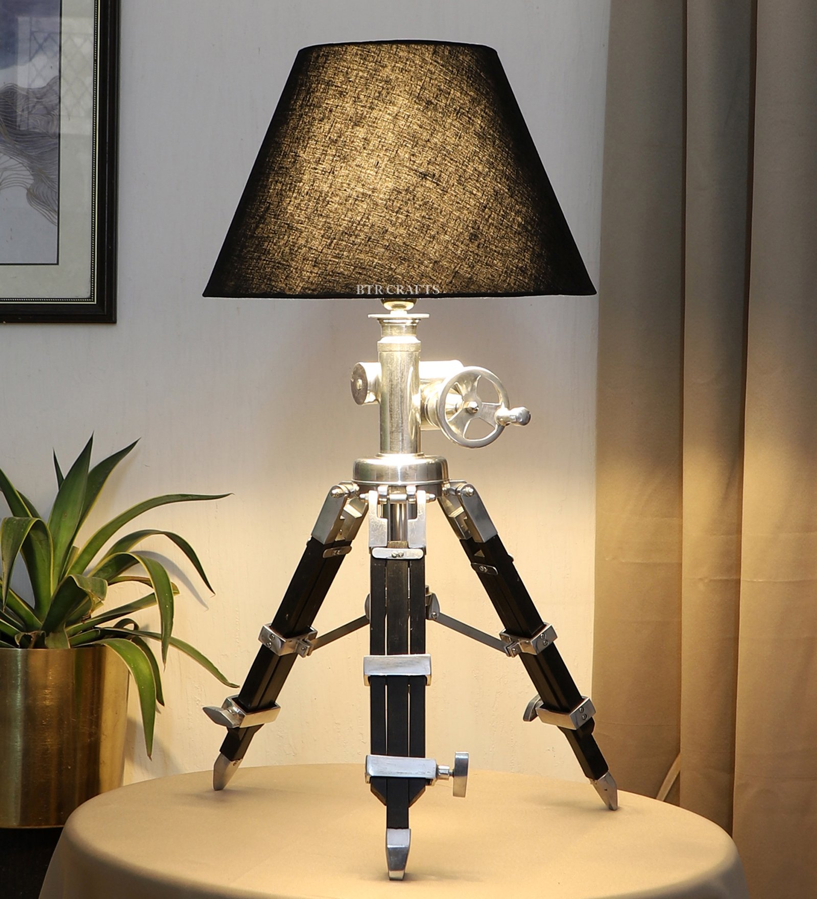 Royal Vintage Tripod Table Lamp, Adjustable Stand, Rustic Vintage Modern Design Standing Lamp For Bedroom, Dining And Living Room