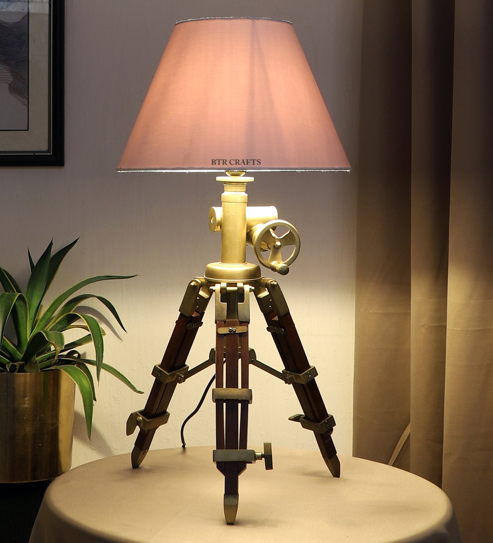 Vintage Tripod Table Lamp, Adjustable Stand, Rustic Vintage Modern Design Standing Lamp For Bedroom, Dining And Living Room