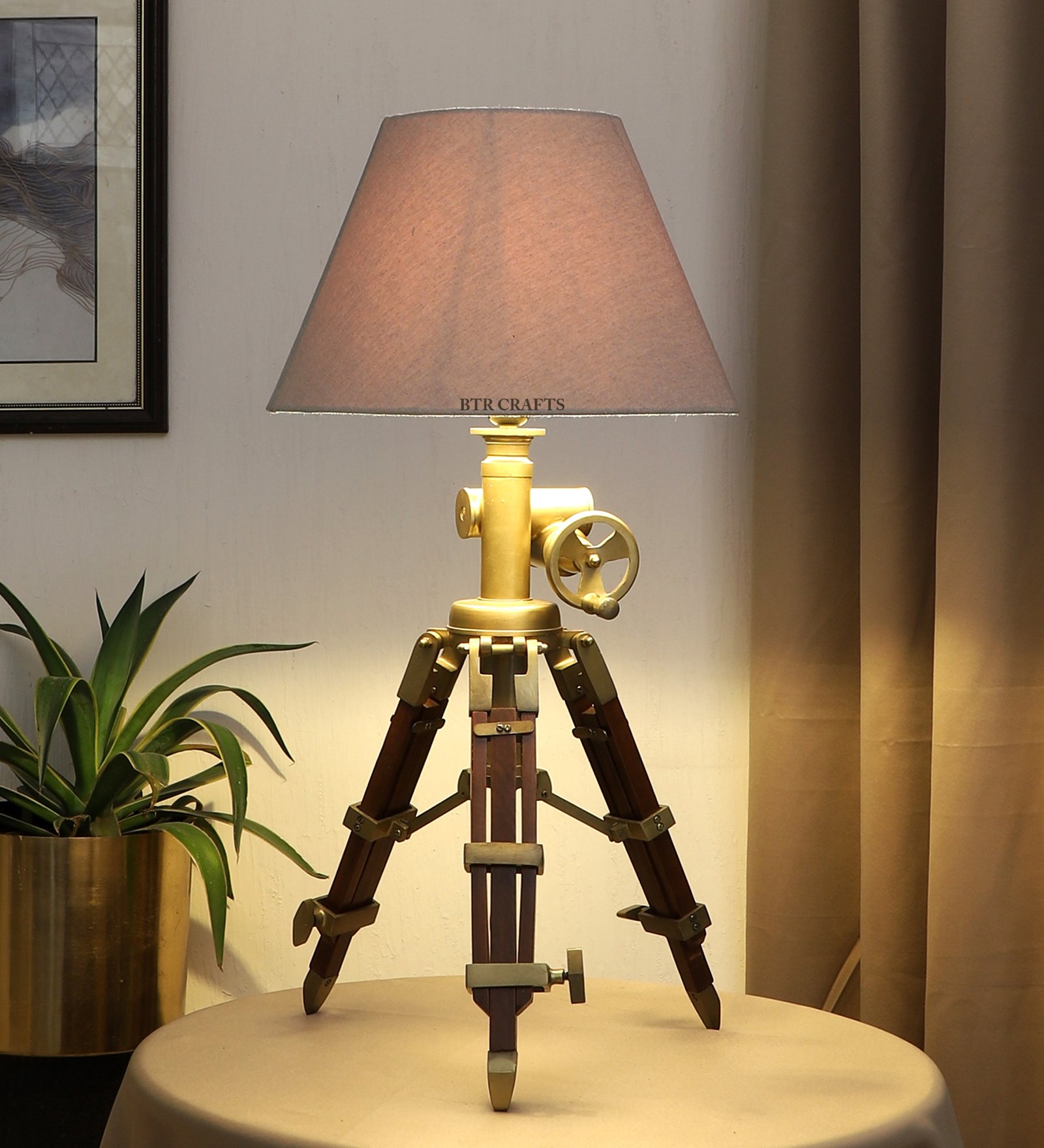 Vintage Tripod Table Lamp, Adjustable Stand, Rustic Vintage Modern Design Standing Lamp For Bedroom, Dining And Living Room
