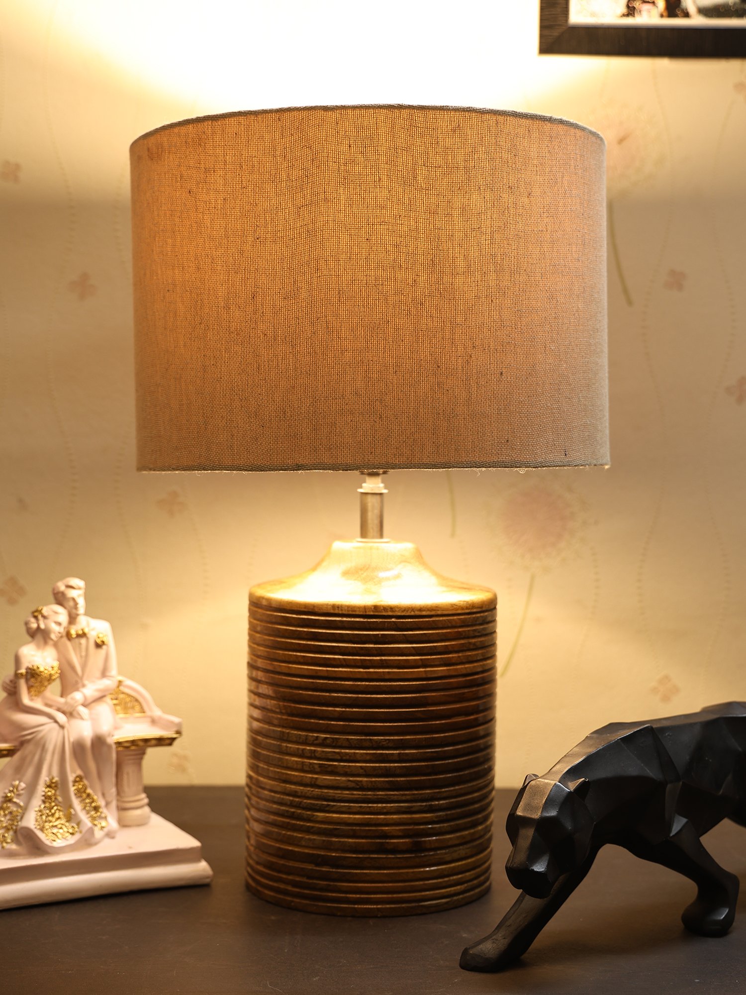Coffee Brown Ribbed Circle Table Lamp, Side lamp for Bedroom, Dinning, Balcony, Office, Hotels & Home Decoration(PREMIUM JUTE)