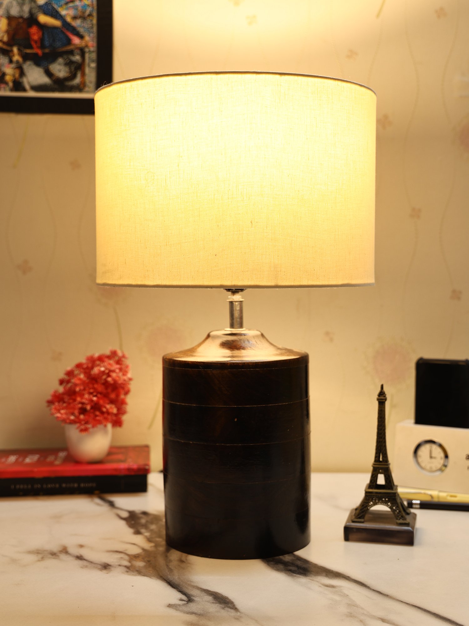 Dark Heavy Matki Ribbed Circle Table Lamp, Side lamp for Bedroom, Dinning, Balcony, Office, Hotels & Home Decoration(WHITE)
