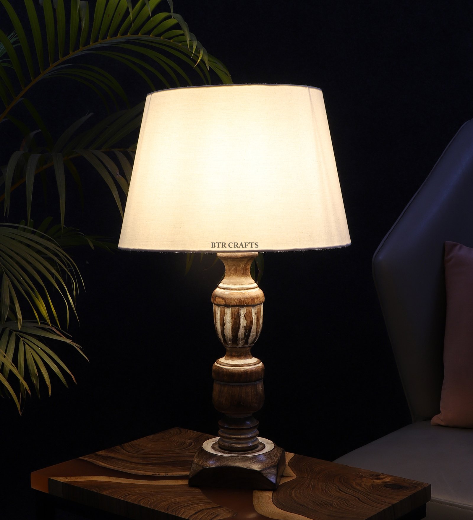 Rustic Wooden Table Lamp Suitable For Bedroom Office And Living Room, Pack Of 1(Complete Set)